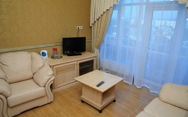 Атлант Люкс