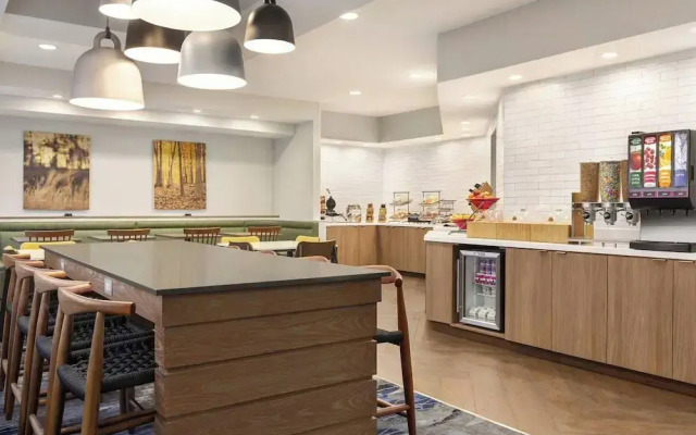 Fairfield Inn by Marriott Tracy