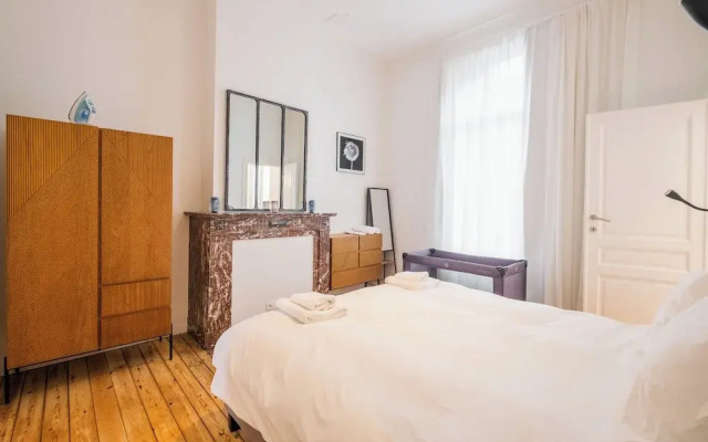 New Apartment Center of Trendy St Gille