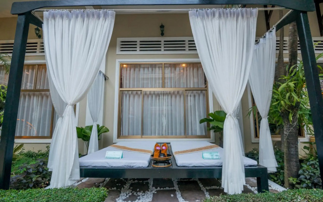 Angkor Holiday Hotel