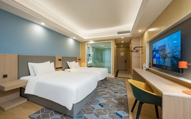 Holiday Inn Express Chengdu Tianfu Square, an IHG Hotel