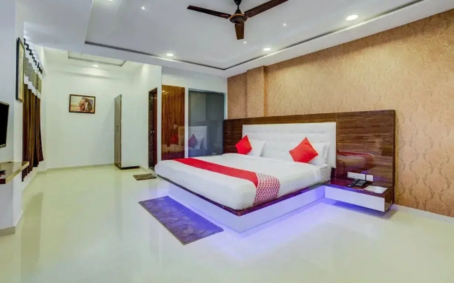Royal Imperio By OYO Rooms