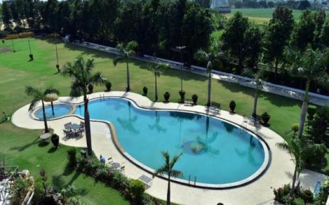 Grand Lilly Resorts