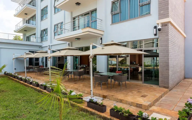 Ulwazi Place Hotel By Trianum