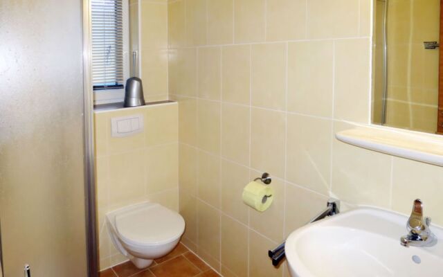 Apart Sonja (KPL648)