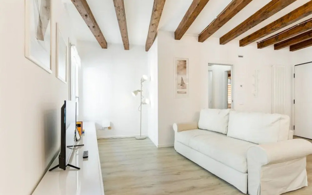 Civico 34 Central Flat