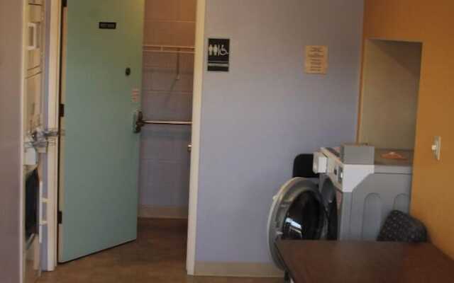 Ashland Commons Hostel