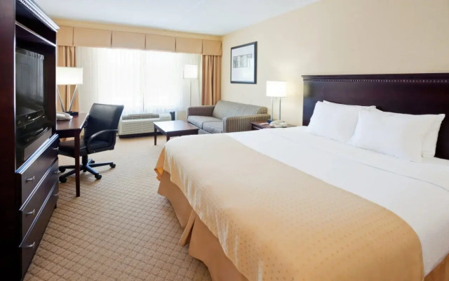 Holiday Inn East Windsor - Cranbury Area by IHG