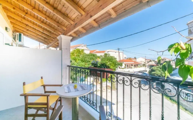 Afrodite Lefkimmi Apartment 1