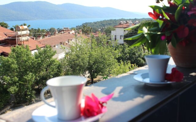 Moonhouse Apartments