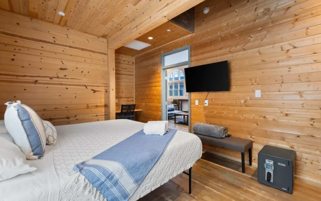 6BR Sanctuary