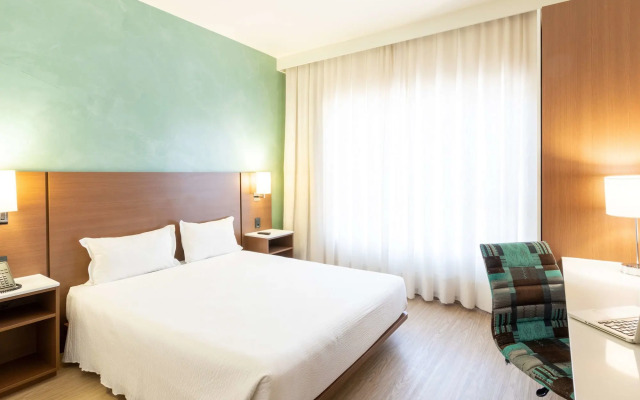 ibis Styles Curitiba Aeroporto