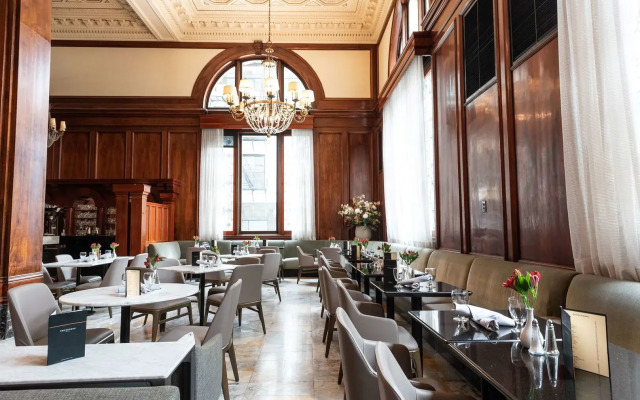 The Benson Portland, Curio Collection by Hilton