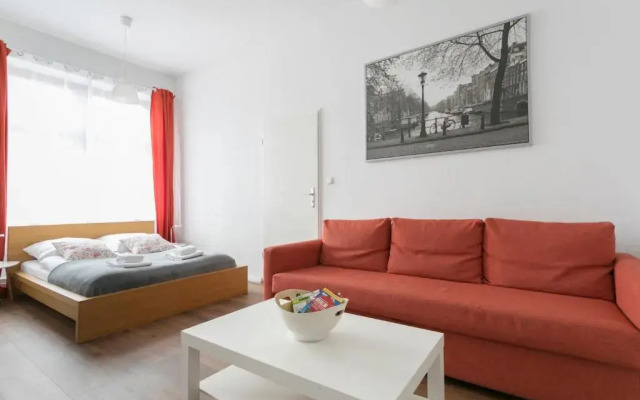 Family Studio Apartment for 4