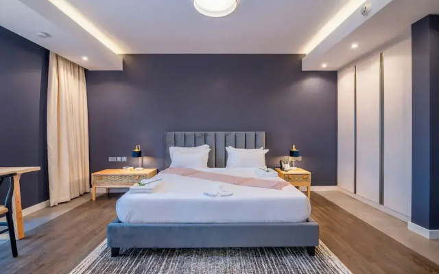 Capital 2 Bed Olive Tree Line By YourHost