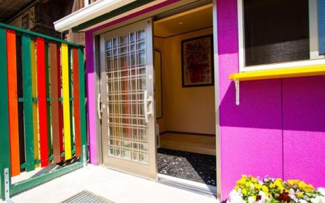 Mrs. Maroulla's HOUSE