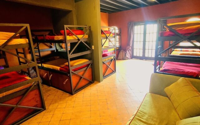 Circo Hostel