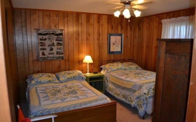 MW Rowell - 5 Br Home