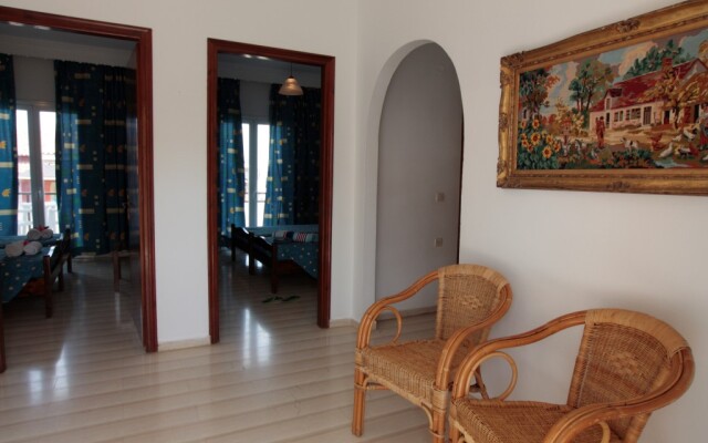 Dimitra Apartments