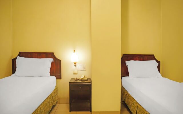 Collection O 92690 Hotel Limas