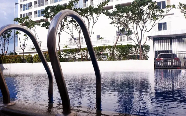 Strategic and Simple Studio Tifolia Apartment near Kelapa Gading