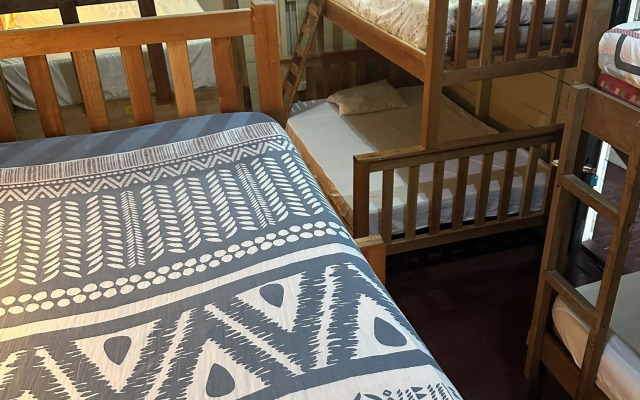 Hostal Caribbean Lodge