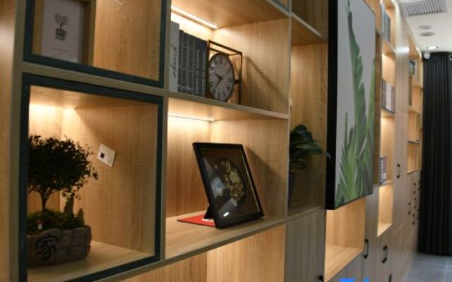 Shankee Tea Style Hotel (Mengzhou Times New City)