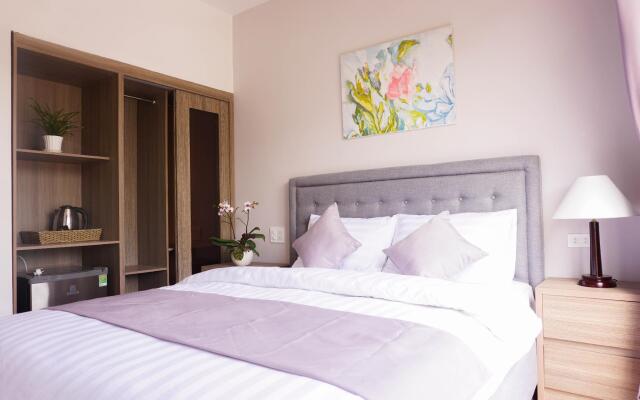 Amia Hotel