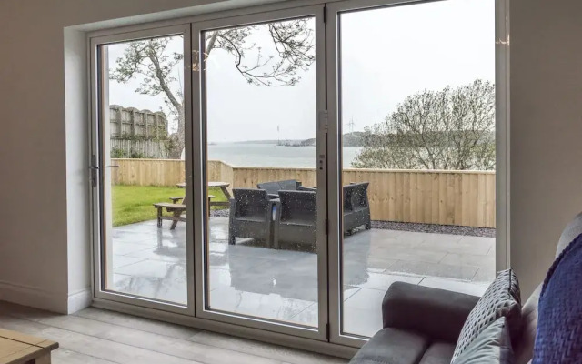 Martello View - 3 Bedroom - Llanreath