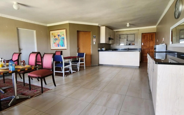 Vikamana Guest House