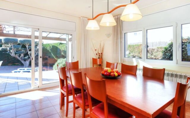 Holiday Home Eva