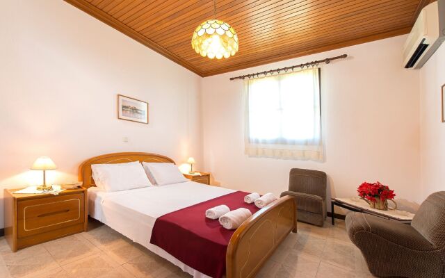 Rhodes Traditional Kolymbia Villa