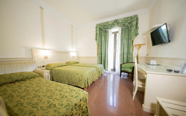 Mancini Park Hotel