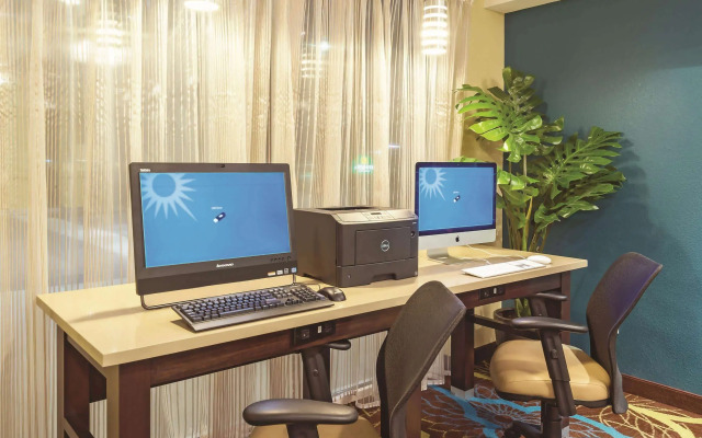 La Quinta Inn & Suites by Wyndham Boise Towne Square