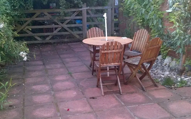 The Follies Cottage B&B