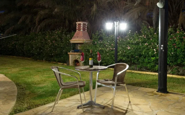 Villa Tsikkos Pende in Argaka