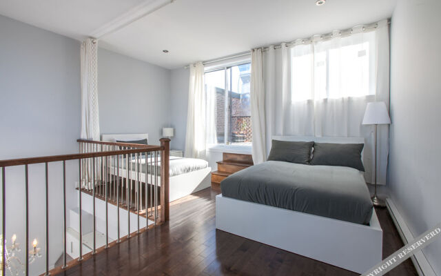 3 bedrooms 2 bathrooms Mont-Royal Apartment by Lux Montreal Vacations Rentals