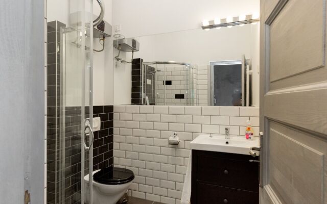 Downtown Studio Apartment