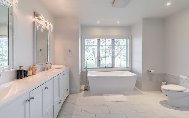 GLOBALSTAY. Unique 5BR Villa. Swimming Pool. HOT TUB