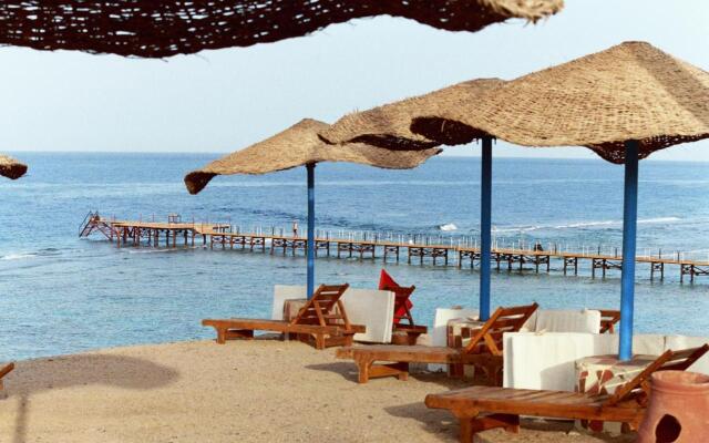 JAZ Neo Reef Marsa Hotel