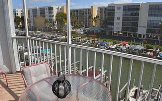 Royal Pelican #312 by Coastal Vacation Properties
