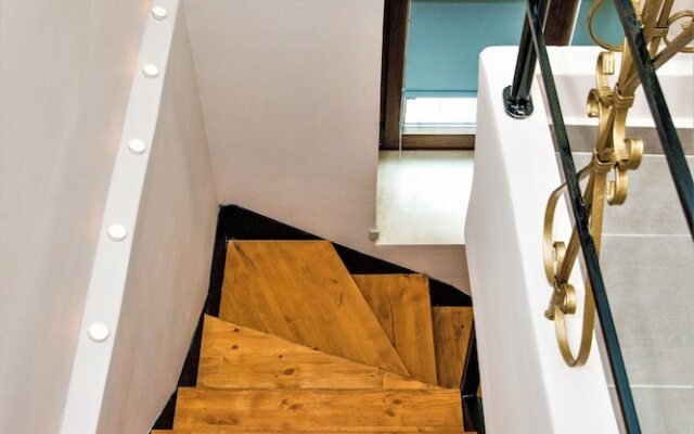 Ourania's Luxury Houses