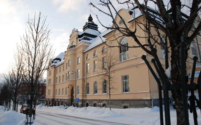 hotelImage