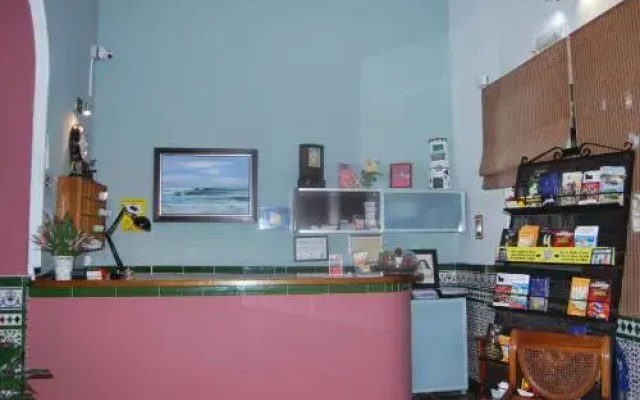 Hostal Montserrat