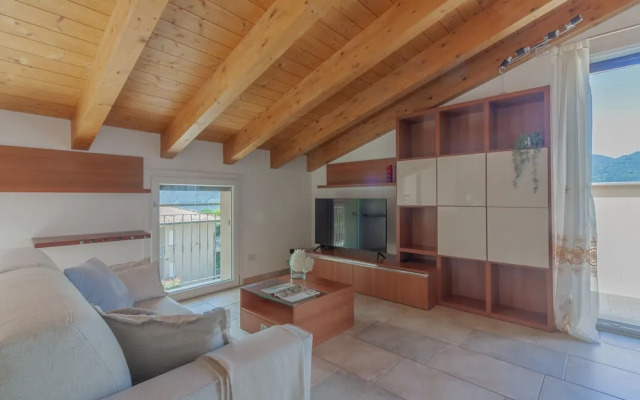 Magic Lake View in Lierna