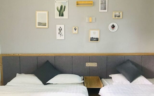 Dali Spring Field Hostel