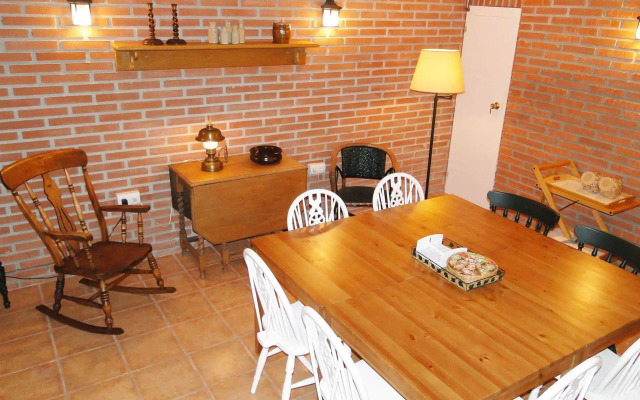 Antonio S House
