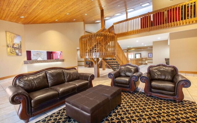 Baymont Inn and Suites by Wyndham Franklin, Indiana