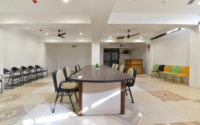 Fabhotel Siddharth Corporate