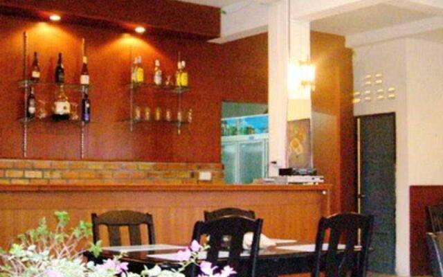 Check Inn Krabi Resort